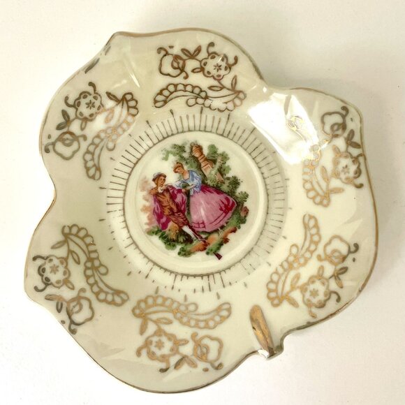 Vintage Made in Japan Courting Couple Porcelain Demitasse Espresso Cup and Sauce - Picture 2 of 8